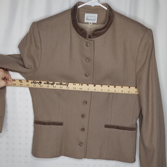 Tailored By Handmacher 60's Skirt Suit Set XS/S 10 Beige Button Velour High Neck - Picture 6 of 16